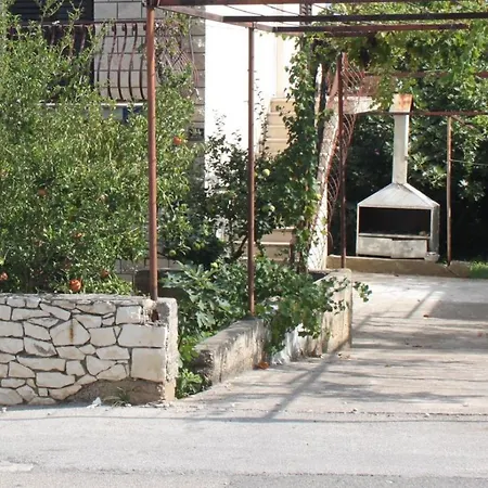 With A Parking Space Supetar, Brac - 2868 Supetar